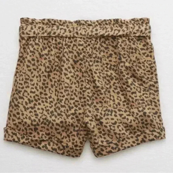 Aerie Leopard Print Camp Shorts  Tie Waist Paperbag Shorts size M - Picture 2 of 4